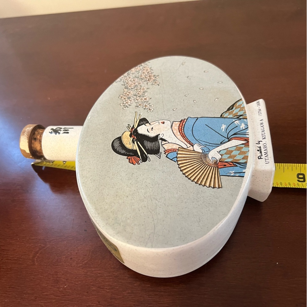 Vintage Japanese Sake Bottle By UTAMARO KITAGAWA - Picture 9 of 11
